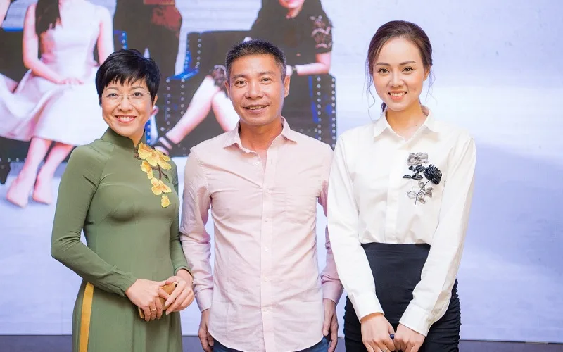 nsnd cong ly sinh nam bao nhieu hanh trinh doi va nghe cua co dau quoc dan